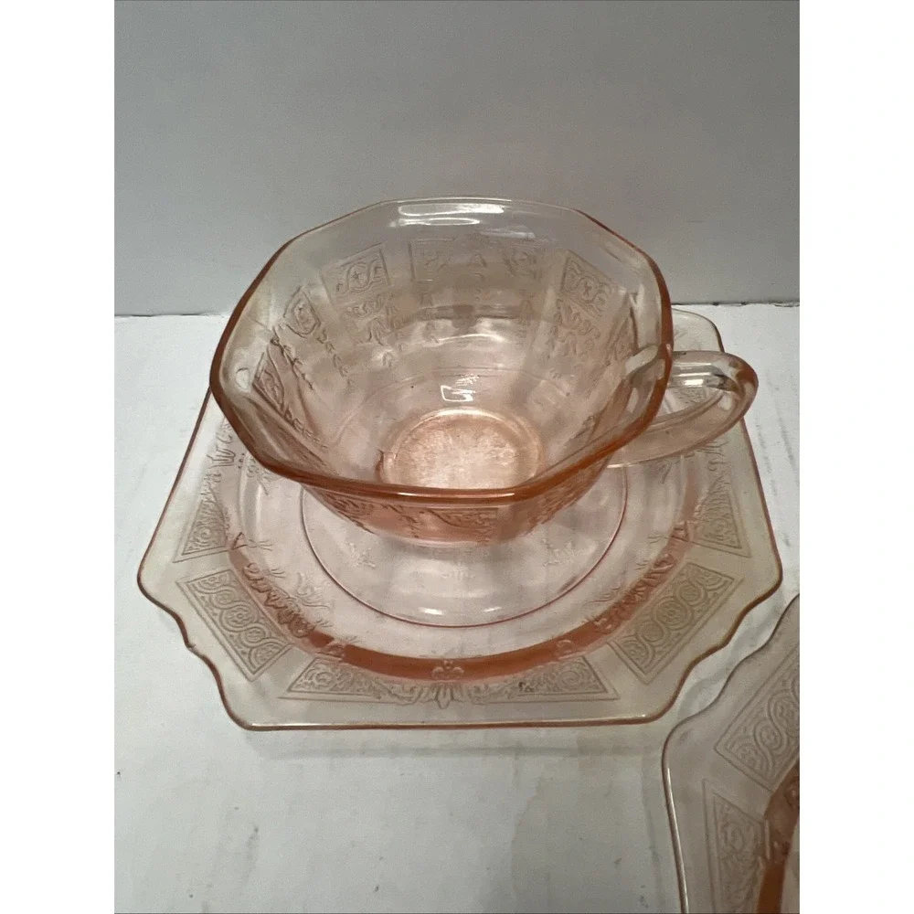 JEANETTE DEPRESSION GLASS PINK CUPS & SAUCERS 6 Piece